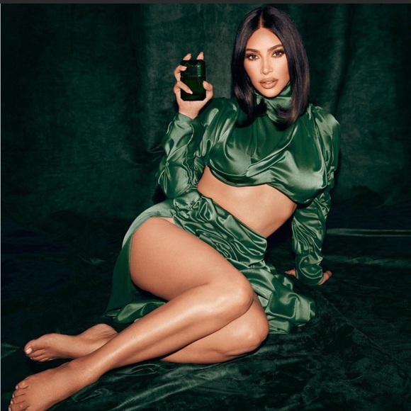 ❌SOLD ON Ⓜ️❌ KIM EMERALD DIAMOND BNIP Authentic Picture added - Picture 3 of 7